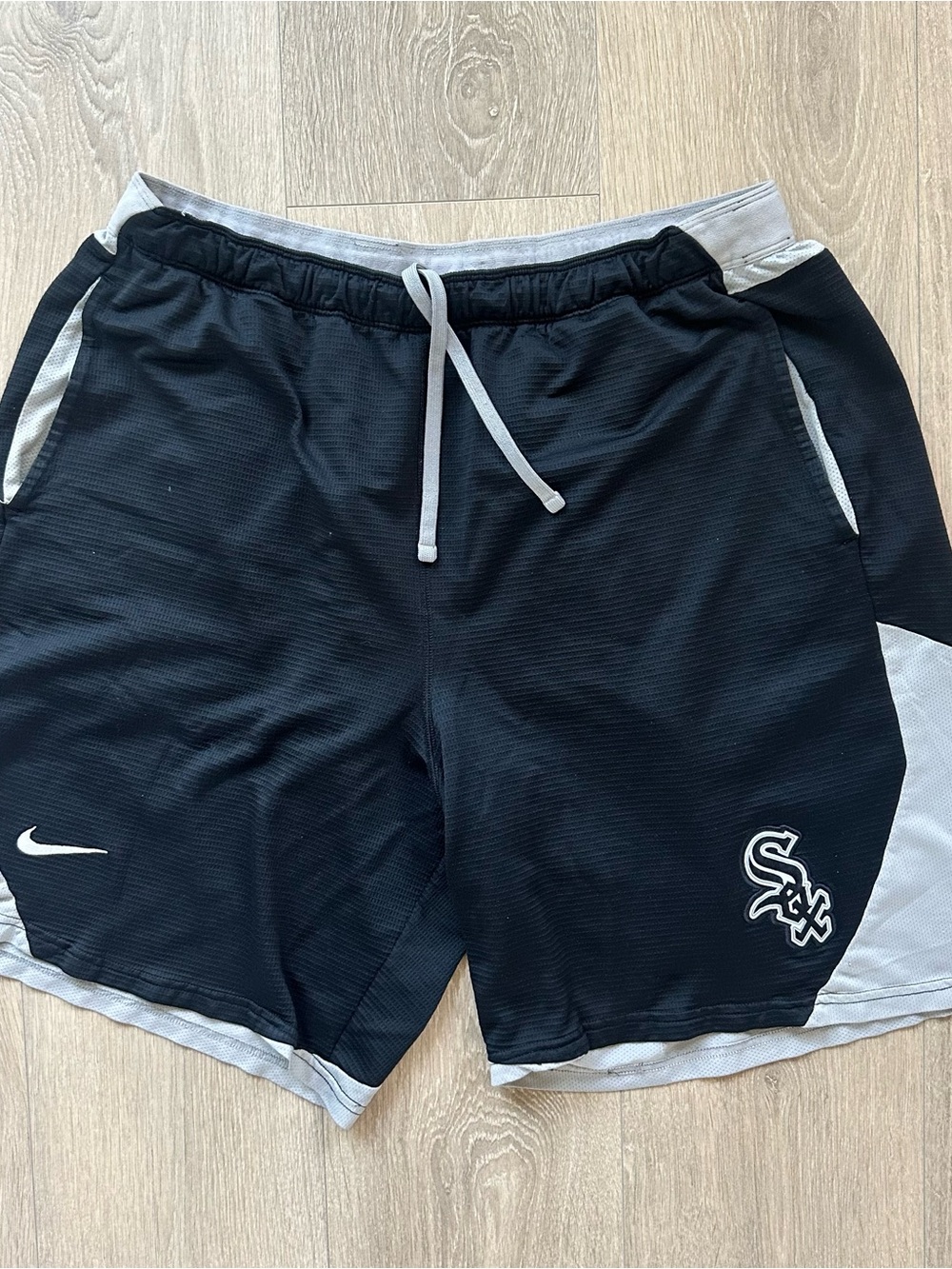 MLB Official Nike Men’s Black and Gray Athletic Shorts Boston White Sox Logo